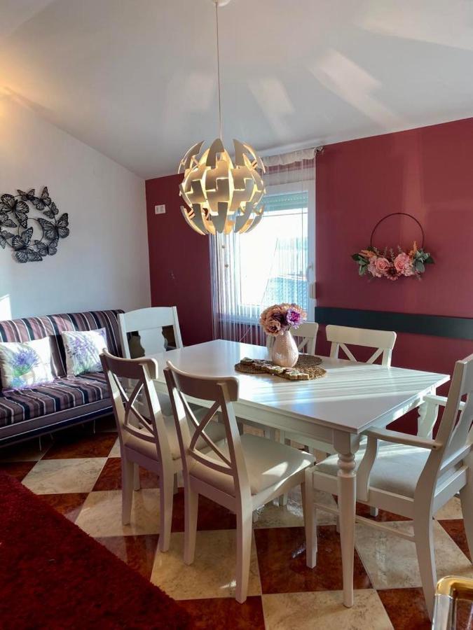 Apartman Silvija Crikvenica Buitenkant foto