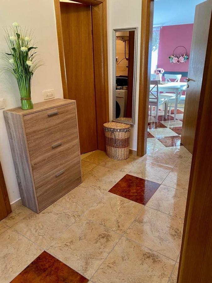Apartman Silvija Crikvenica Buitenkant foto